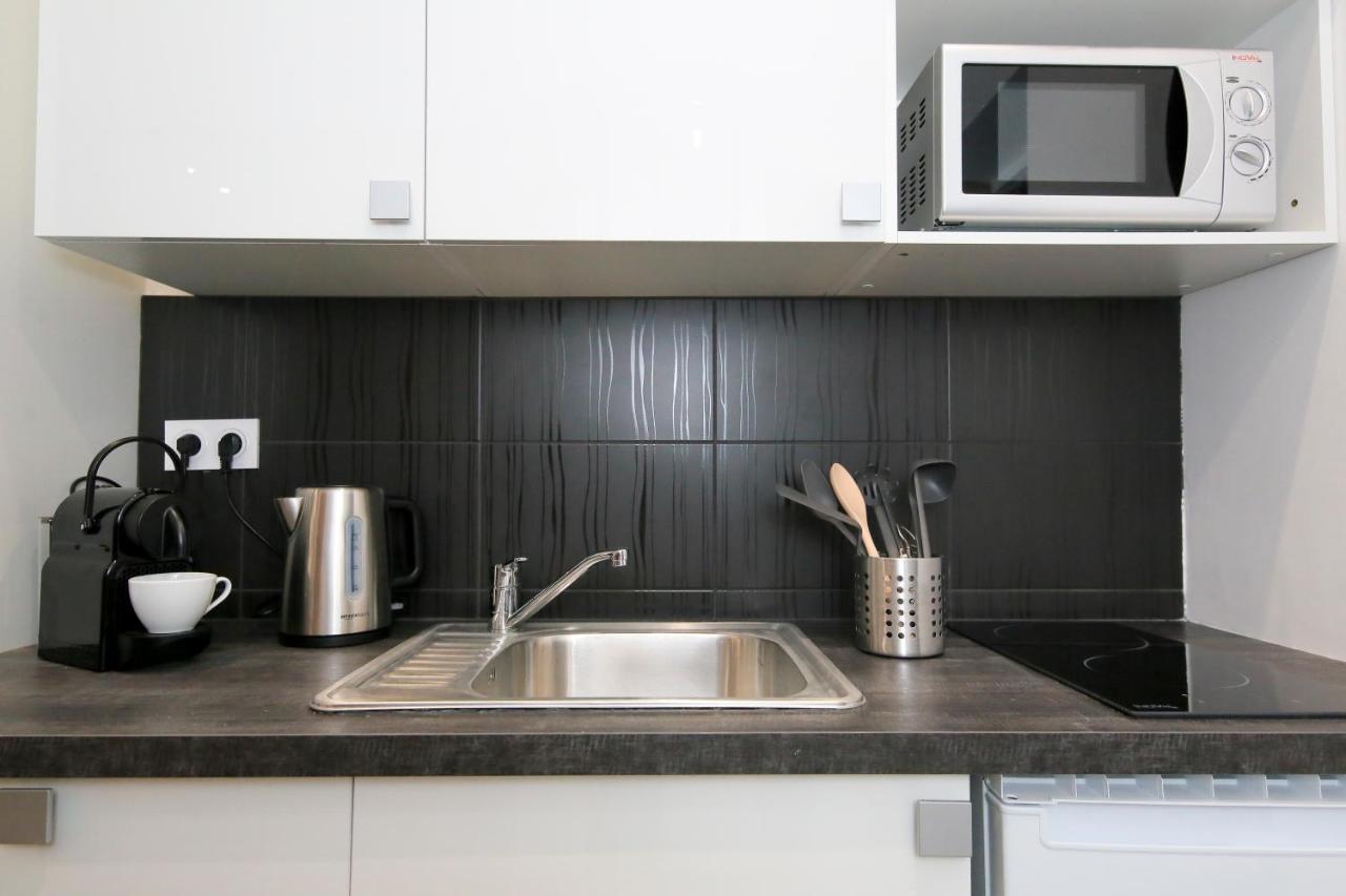 Apartmán Le Rhinoceros, T1 Hypercentre Chic Et Cosy, Wifi Par Sovalfi Saint-Etienne  Exteriér fotografie