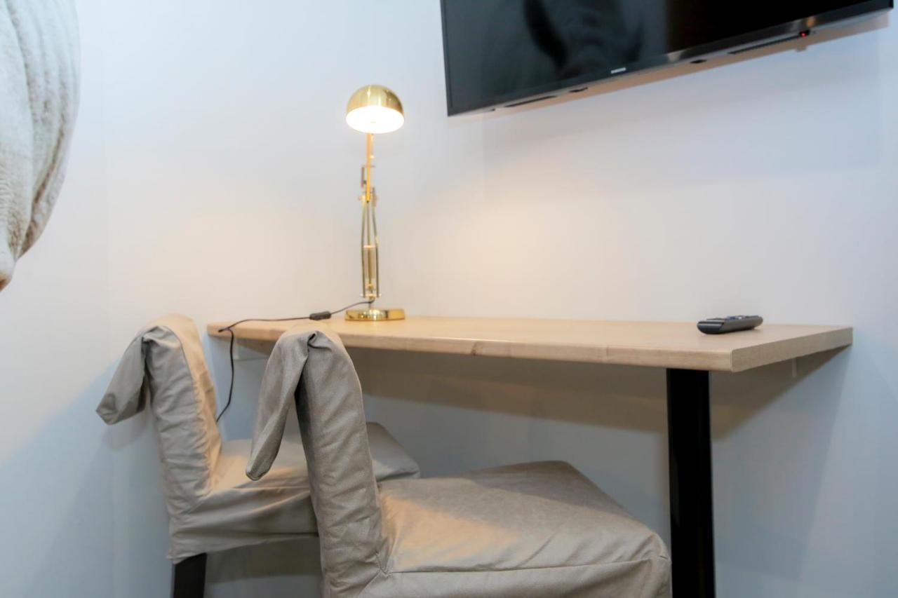 Apartmán Le Rhinoceros, T1 Hypercentre Chic Et Cosy, Wifi Par Sovalfi Saint-Etienne  Exteriér fotografie
