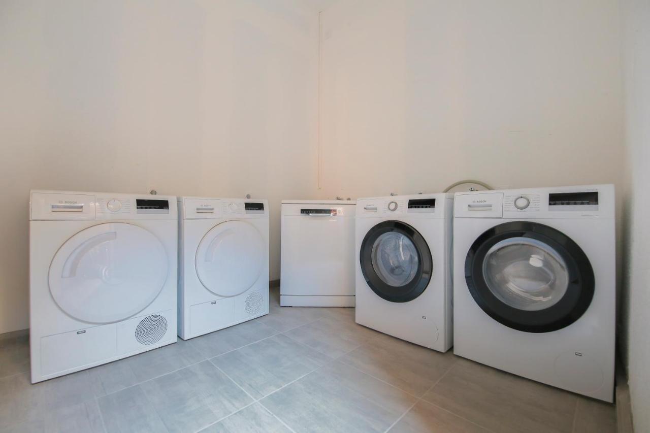 Apartmán Le Rhinoceros, T1 Hypercentre Chic Et Cosy, Wifi Par Sovalfi Saint-Etienne  Exteriér fotografie